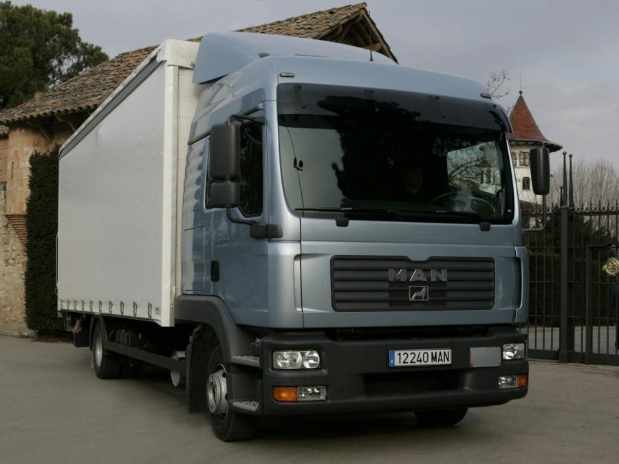  MAN TGL 12.240 2005 года  (фото 8 из 9)